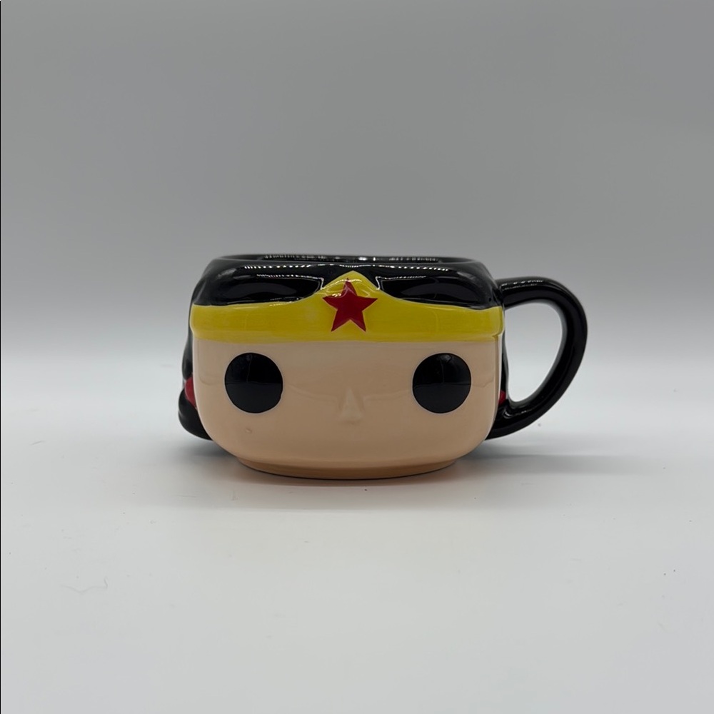 Funko DC Comics Wonder Woman Mug